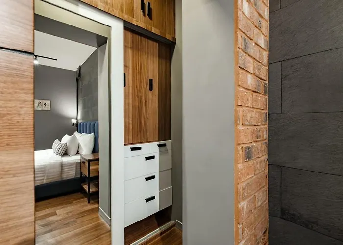 Sin 202 Apartment
